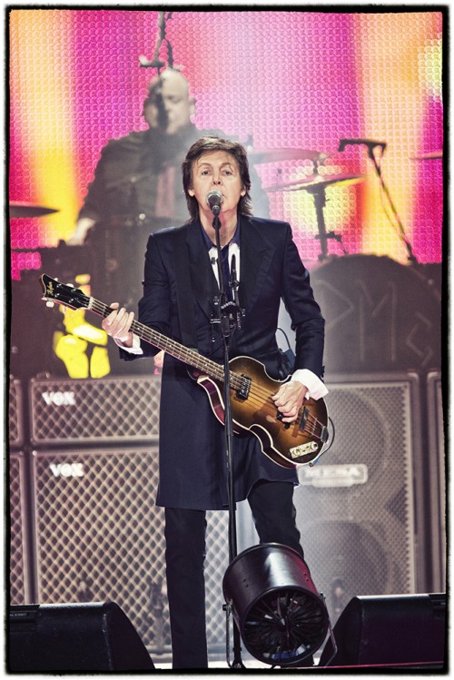 PAUL McCARTNEY TRIBUTE ALBUM FEATURES BOB DYLAN, BARRY GIBB, WILLIE NELSON, MORE