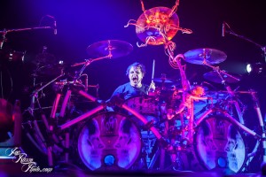 IMG_8738a-Korn-12_6_14-Izod_JR