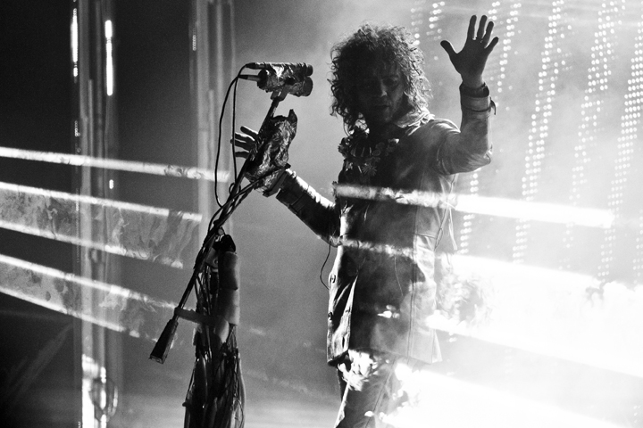 THE FLAMING LIPS’ FAR-OUT FESTIVAL PIER TRIP