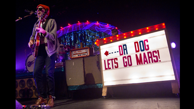 DR. DOG’S “B-ROOM” SHOW EARNS AN “A” AT TERMINAL 5
