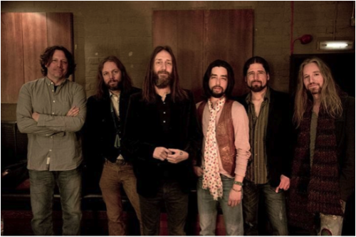 BLACK CROWES HAVE BROKEN UP, RICH ROBINSON SAYS