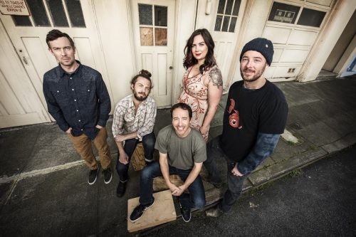 YONDER MOUNTAIN STRING BAND, BILLY STRINGS & JP BIONDO OF CABINET SET FOR ARDMORE MUSIC HALL