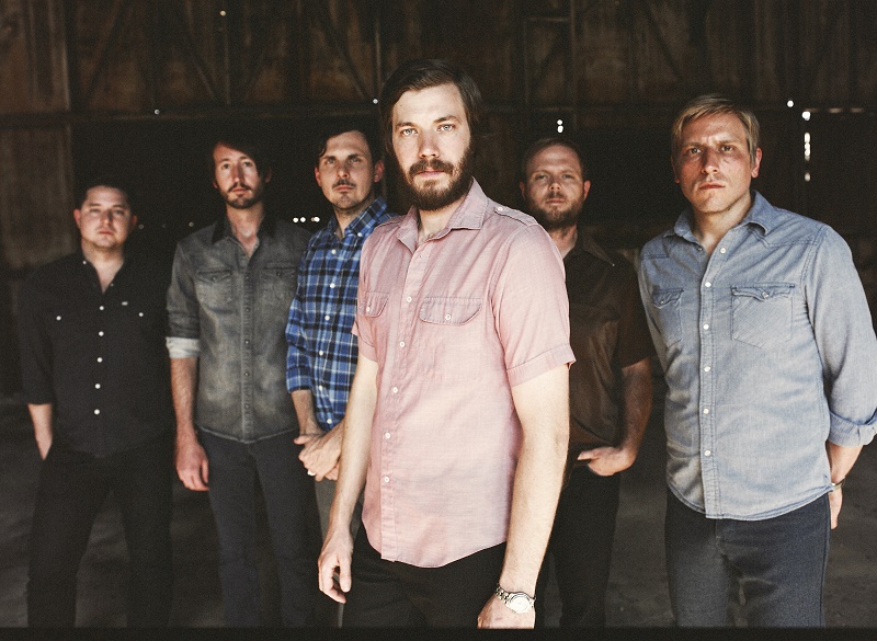 MIDLAKE REFLECTS ON ‘TRIALS OF VAN OCCUPANTHER’ AS PIVOTAL ALBUM TURNS 10
