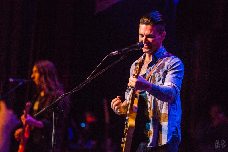 DASHBOARD CONFESSIONAL, TIGERS JAW LEAD THE WAY AT FIRST ALT 92.1 FM SNOW SHOW