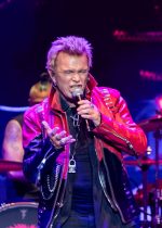 BILLY IDOL AND JOAN JETT DELIVER HIT-HEAVY SHOW AT MANN CENTER