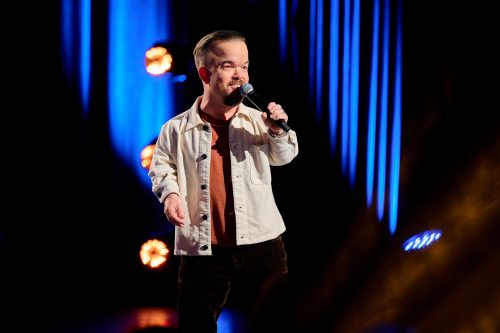 BRAD WILLIAMS TALKS ‘TALL TALES,’ ROASTS & COMEDY’S GOLDEN AGE